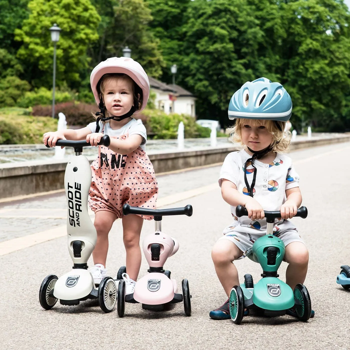 Scoot and Ride 2 in 1 Balance Bike / Scooter - Highwaykick 1 in Ash