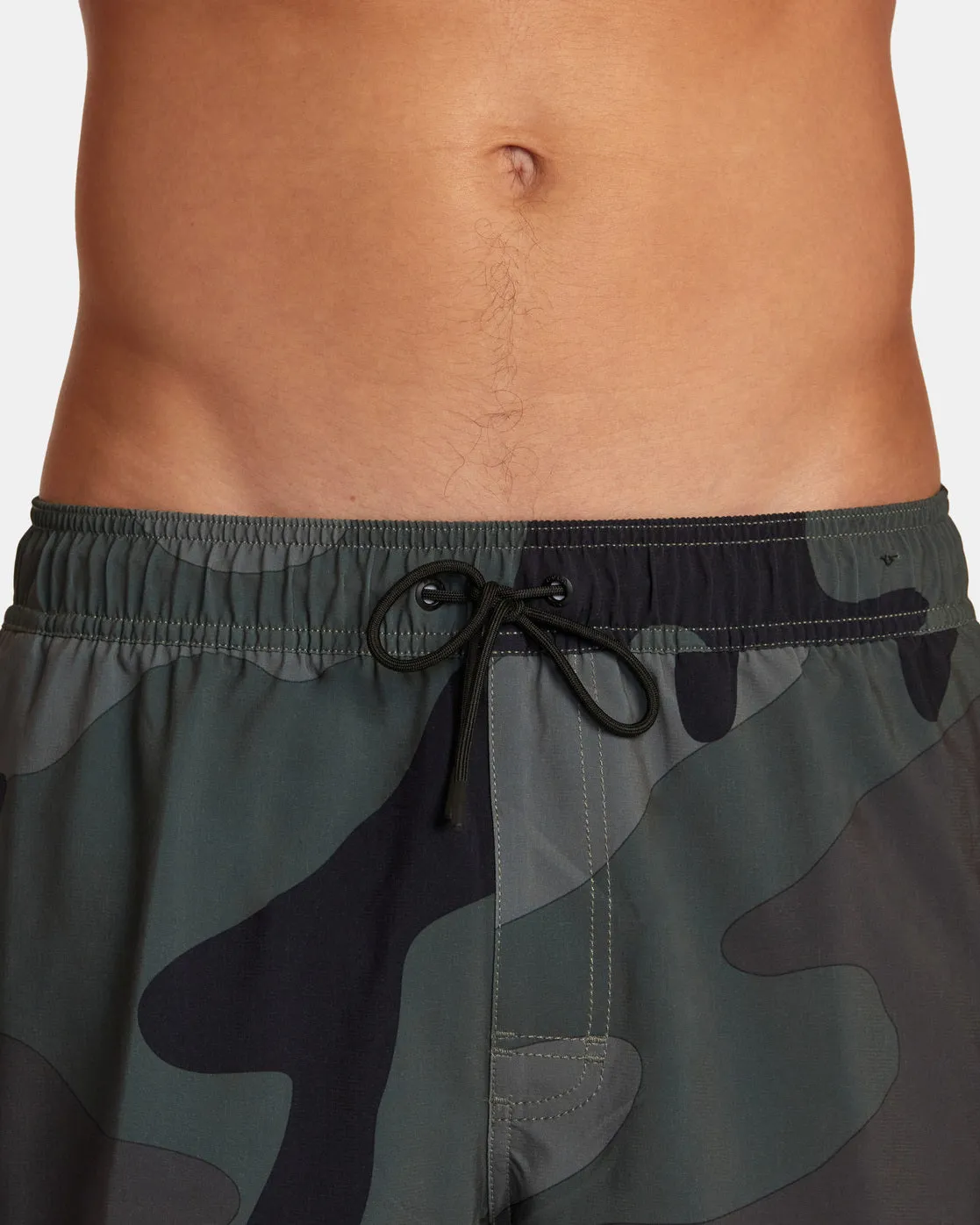 VA Elastic Waist 17" Boardshorts - Camo